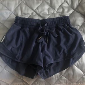 Lululemon running shorts size 2